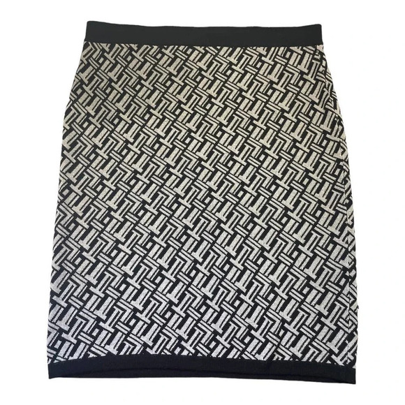 Retrology Women's Black & Gray Herringbone Pattern Knit Skirt Size Large - Picture 1 of 6